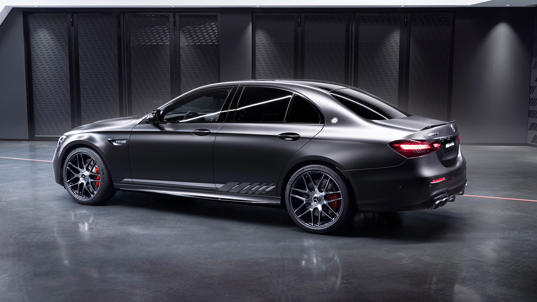 The Mercedes-AMG E63 S Final Edition is the last one to get V8 power