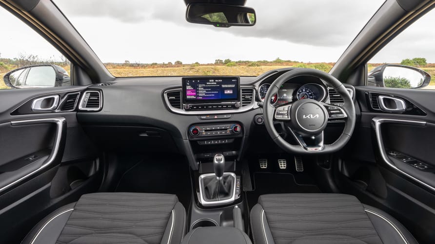 Kia Ceed Interior Layout & Technology Top Gear
