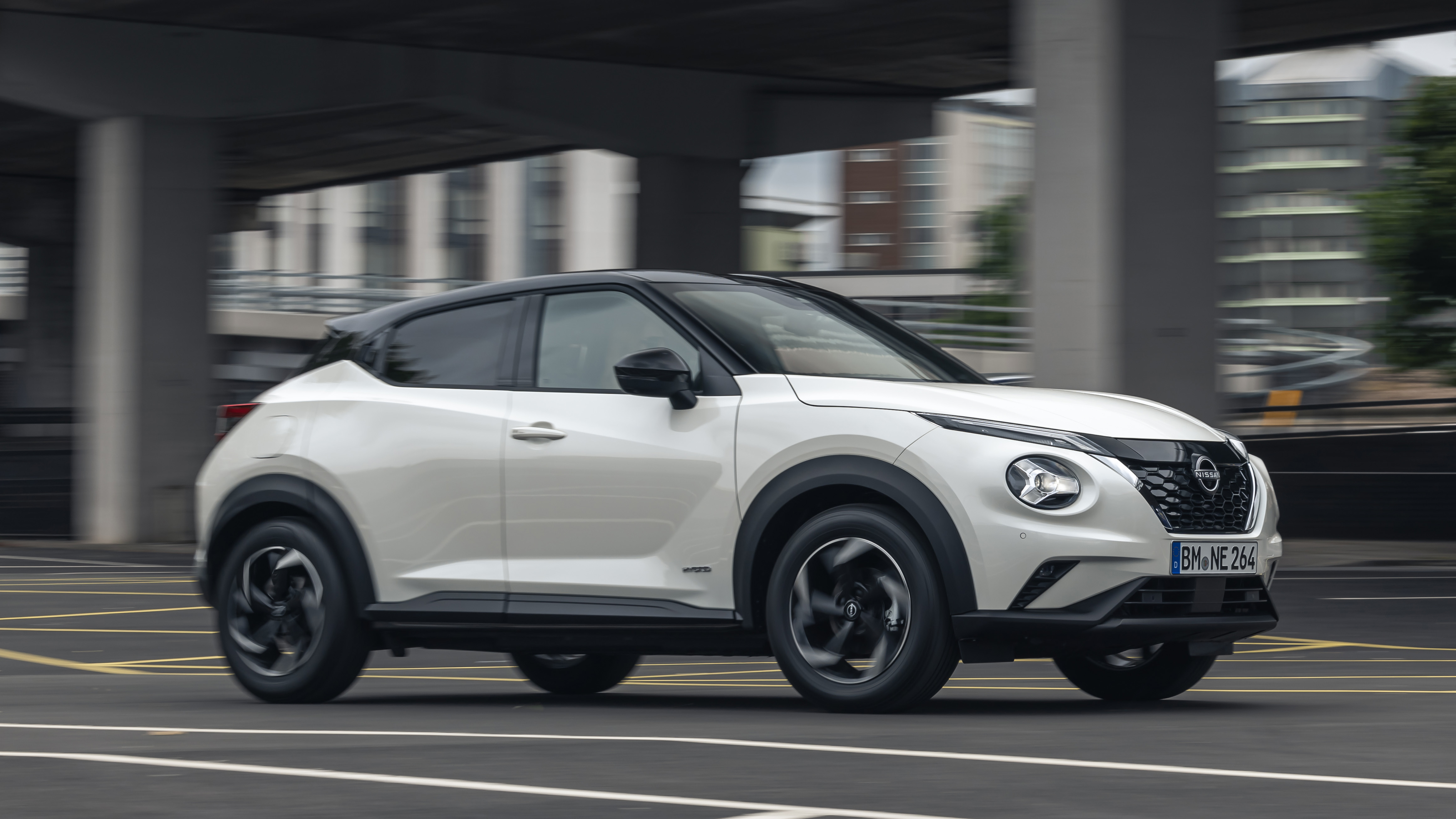 Nissan Juke Review 2024