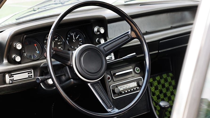 1973%20BMW%202002%20Targa_2.jpg?w=892&h=