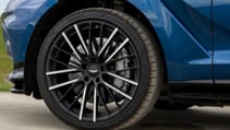 Aston Martin DBX 707 wheel