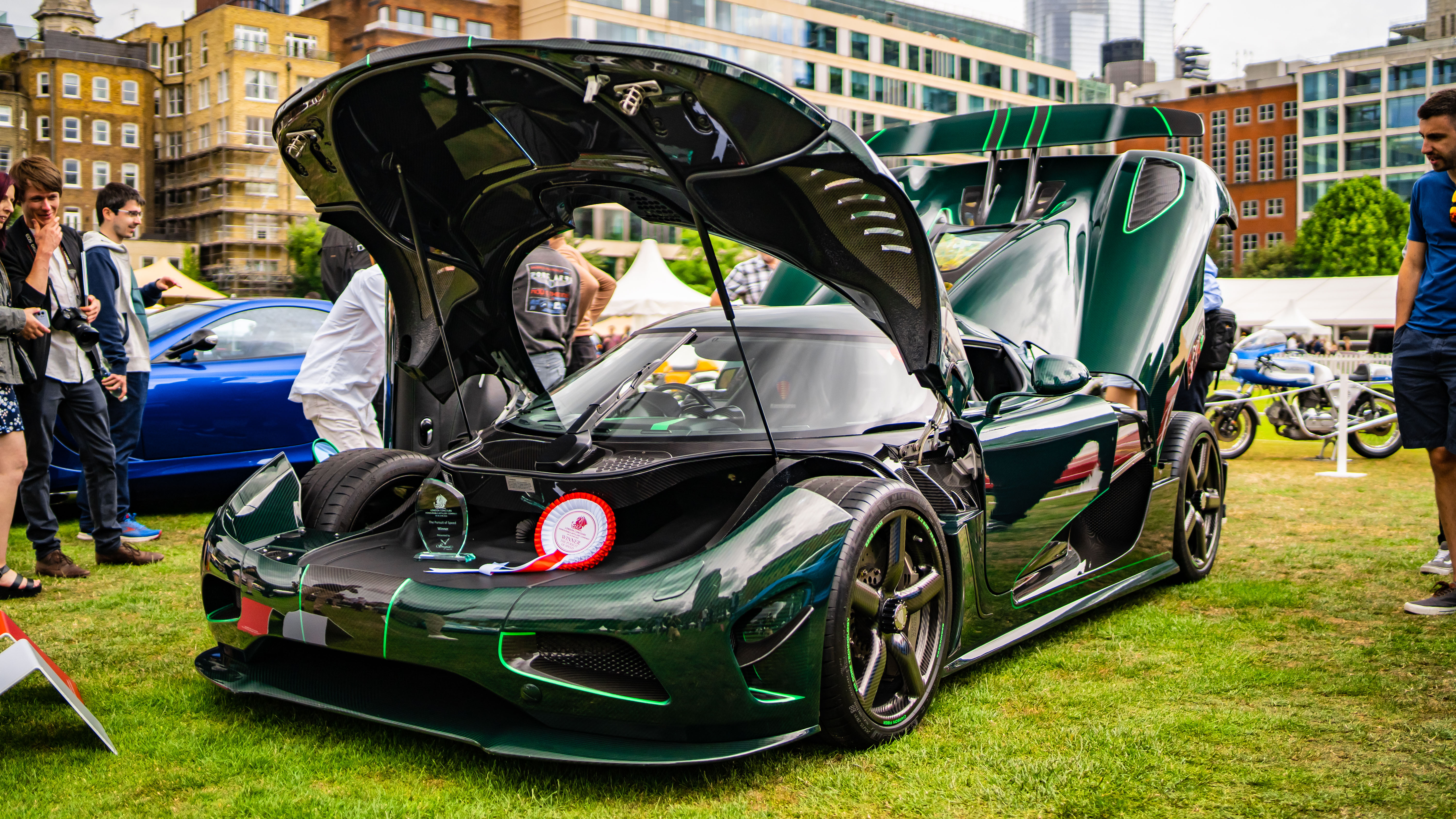 London authorities to fine brash and boisterous supercar drivers with a  $1500 fine - Luxurylaunches