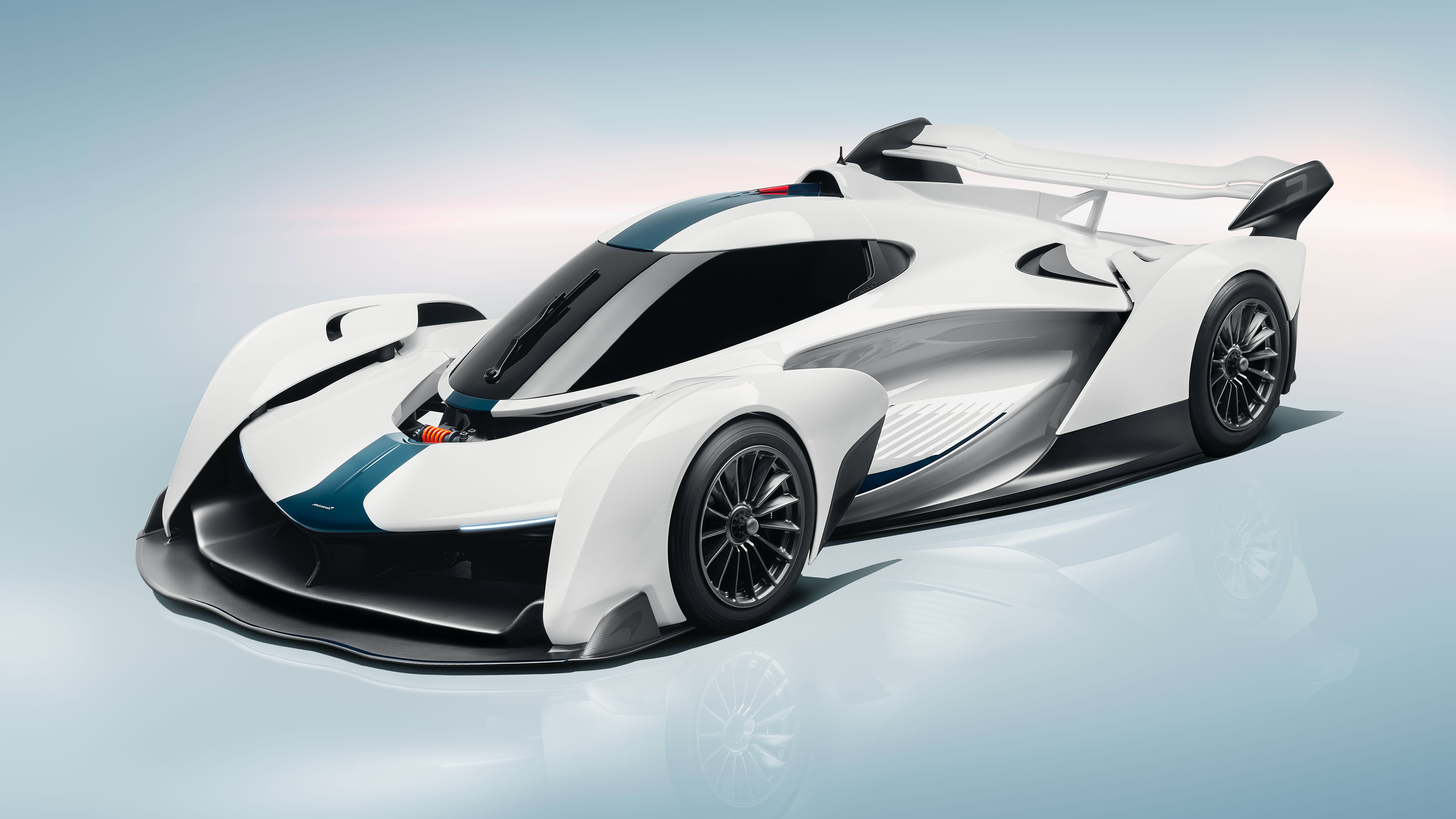 McLaren Solus GT