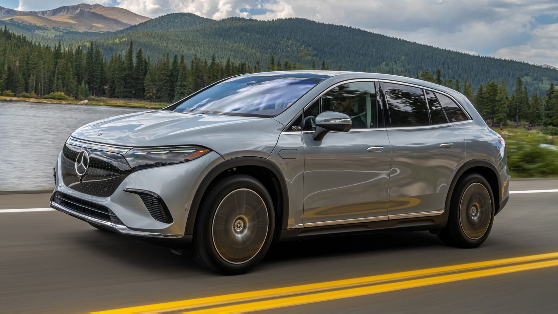Mercedes-Benz EQS SUV Review 2023 | Top Gear
