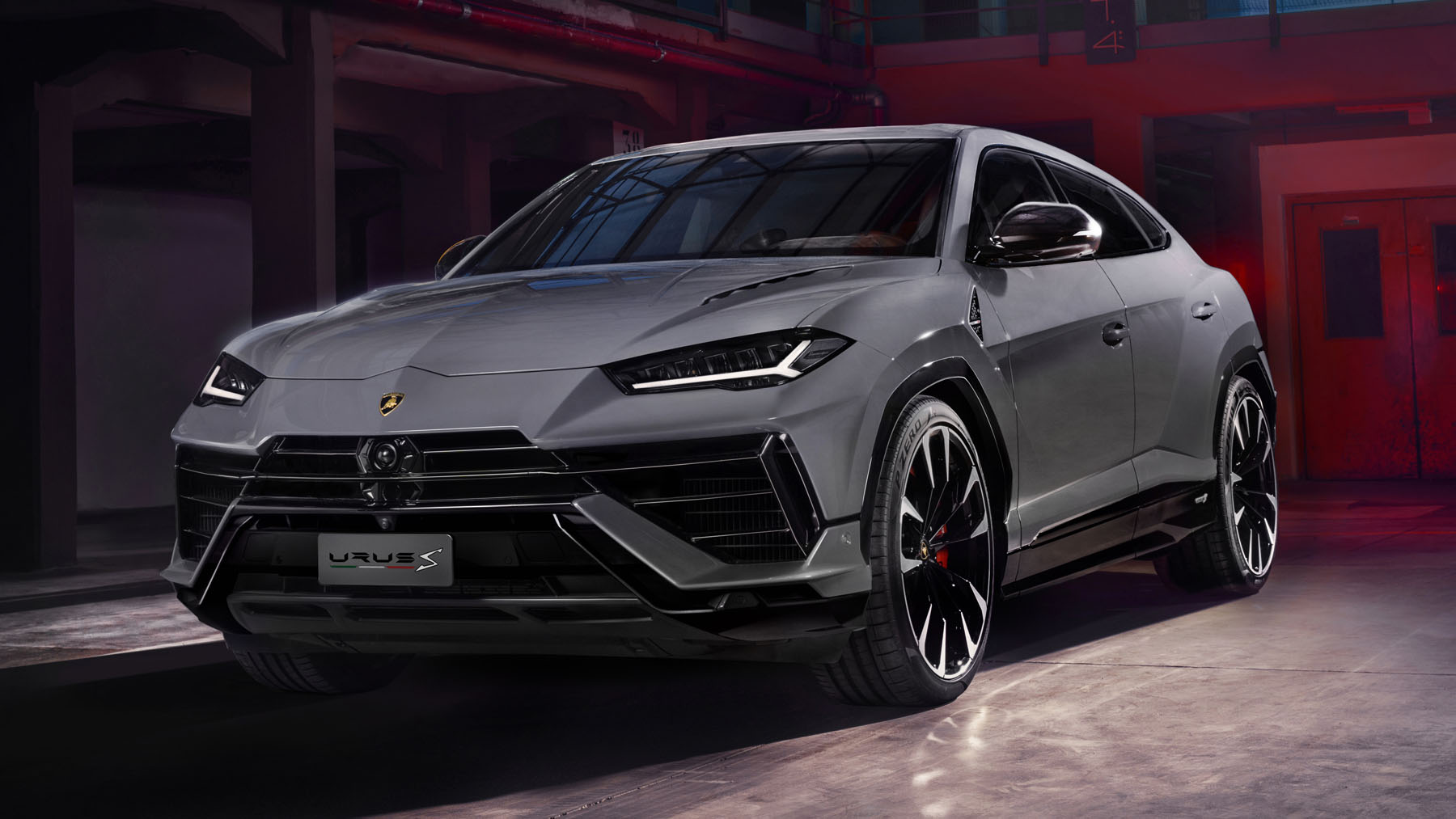 The new Lamborghini Urus S is a £188k performance SUV | Top Gear