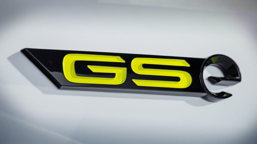Vauxhall GSe logo