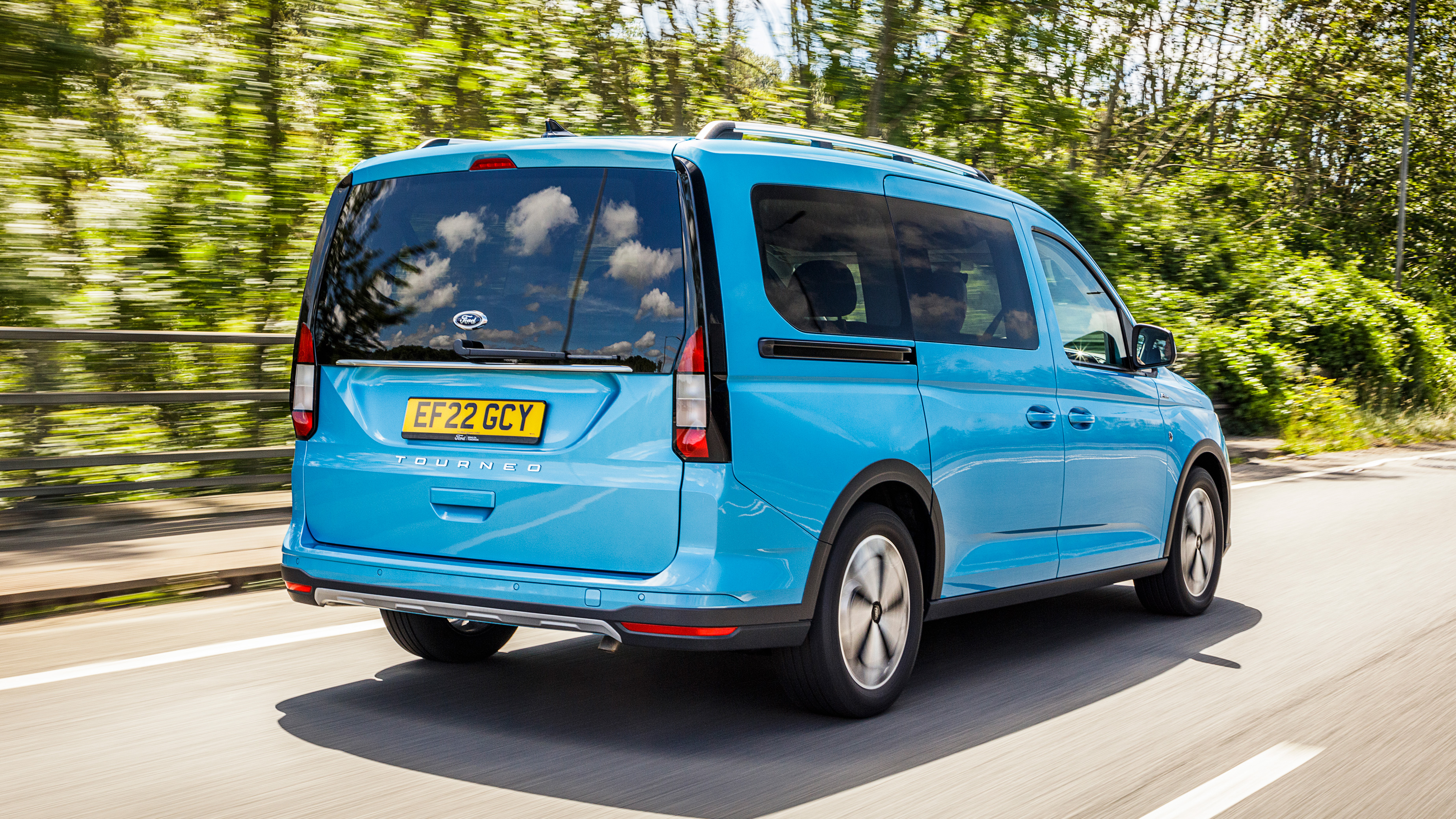 Les nouvelles Ford Tourneo et Transit Connect Active