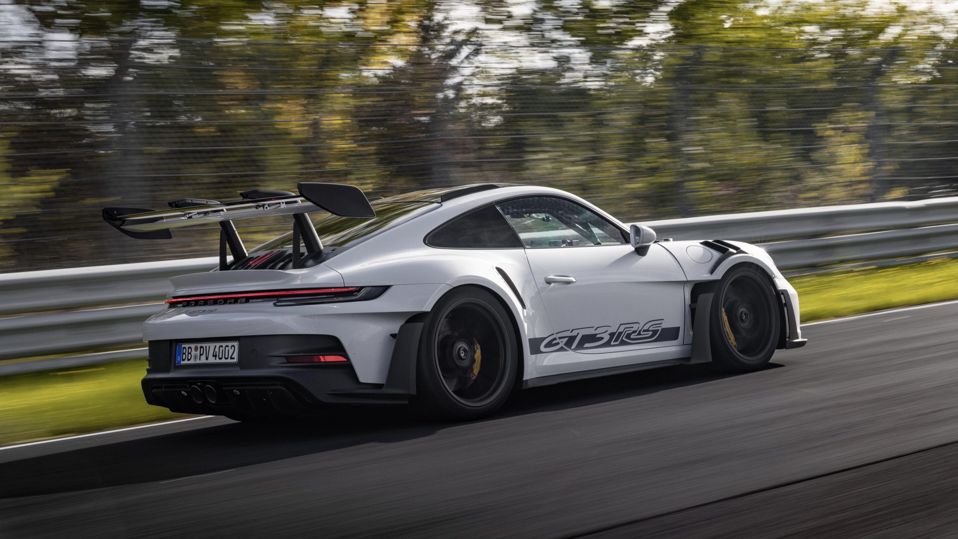 The new Porsche 911 GT3 RS has set a mind-blowing Nürburgring lap time