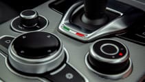 Alfa Romeo Stelvio dial