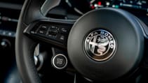 Alfa Romeo Tonale steering wheel