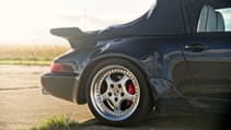 Everrati Porsche 911 964 Wide Body Cabriolet
