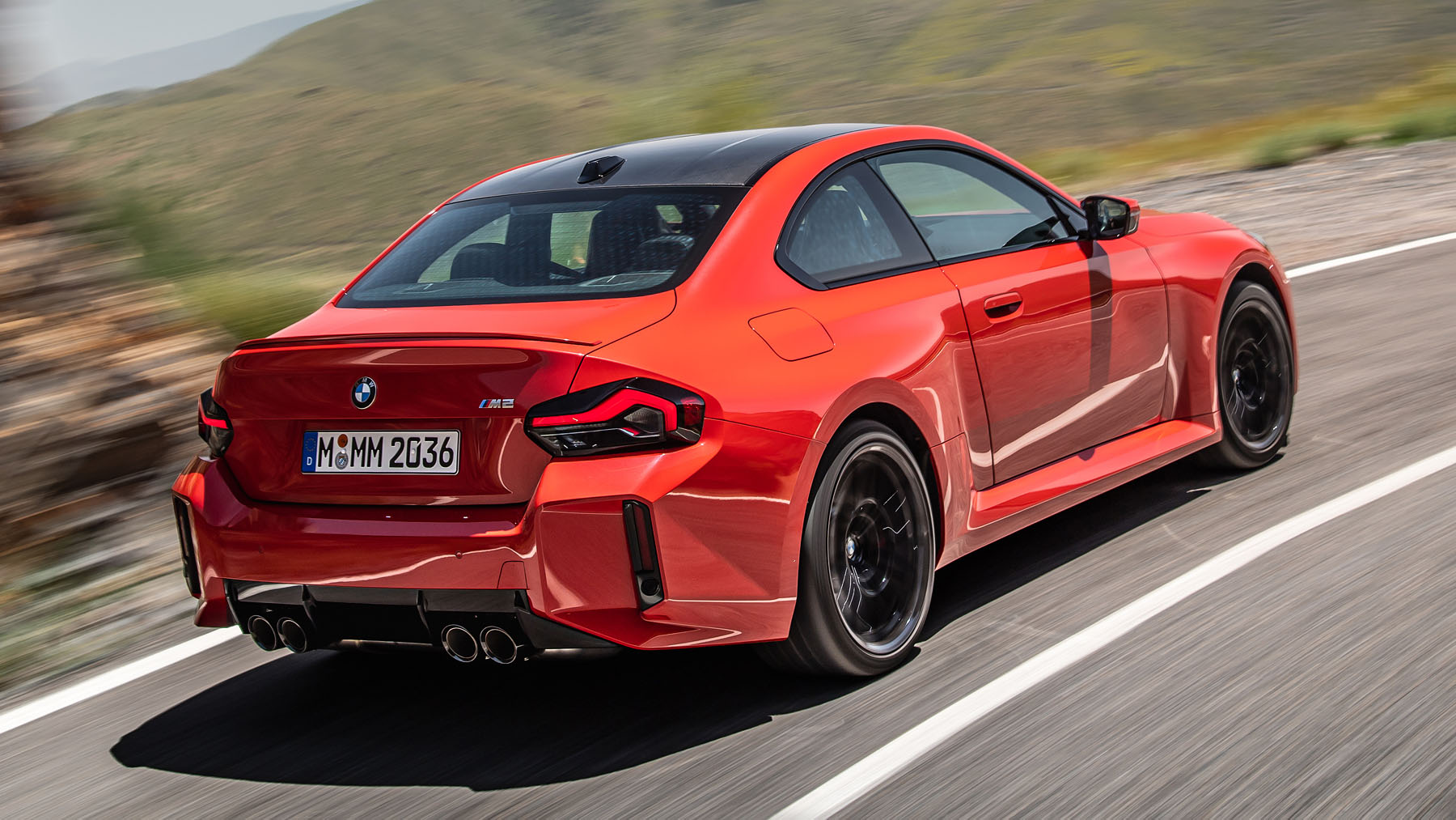 Chris Harris Drives The New BMW M2