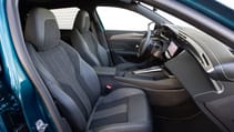 Peugeot 408 front seats
