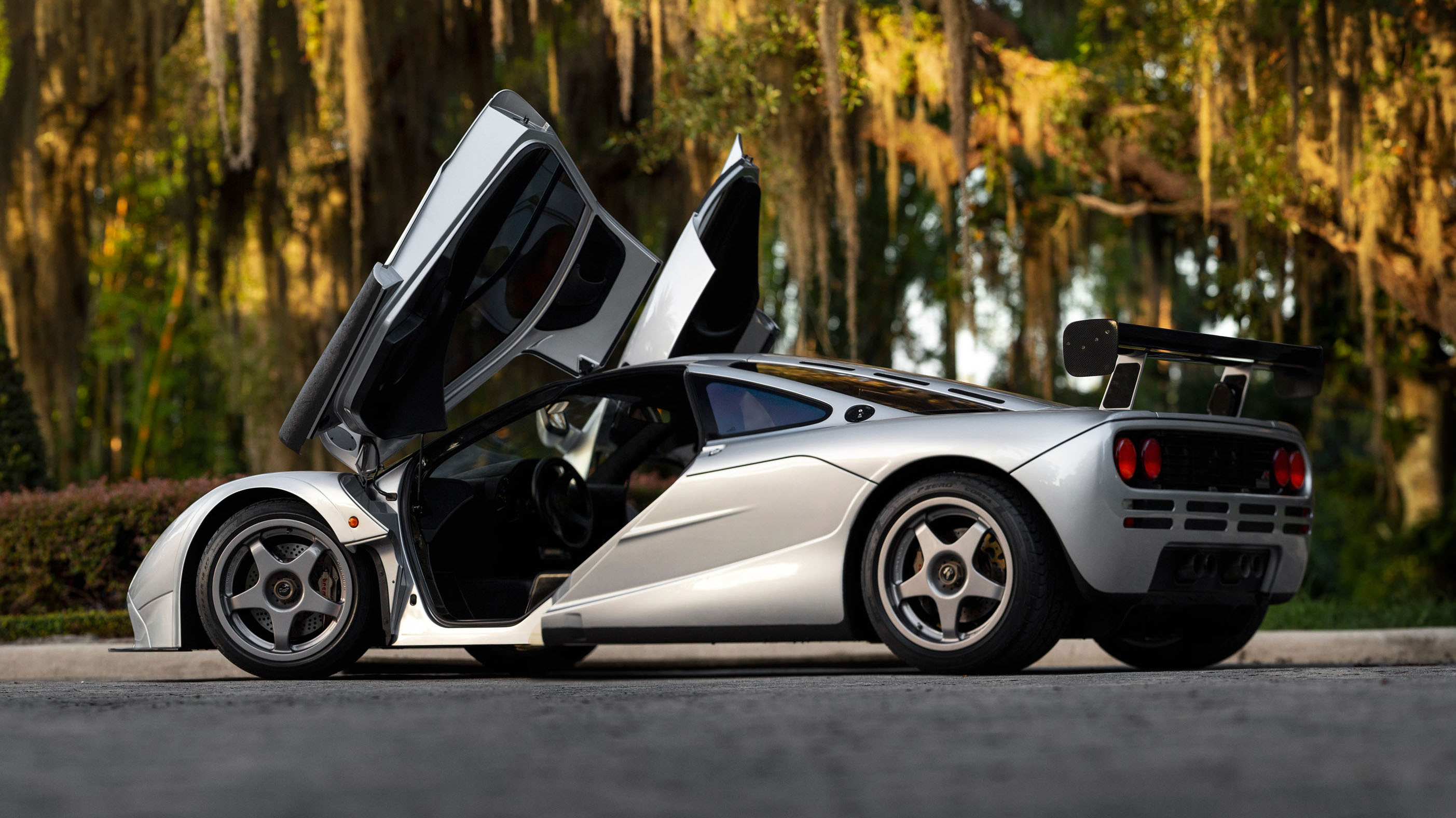 Revealed: the countries where the world's McLaren F1s live