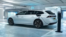 Peugeot 508 estate static charging