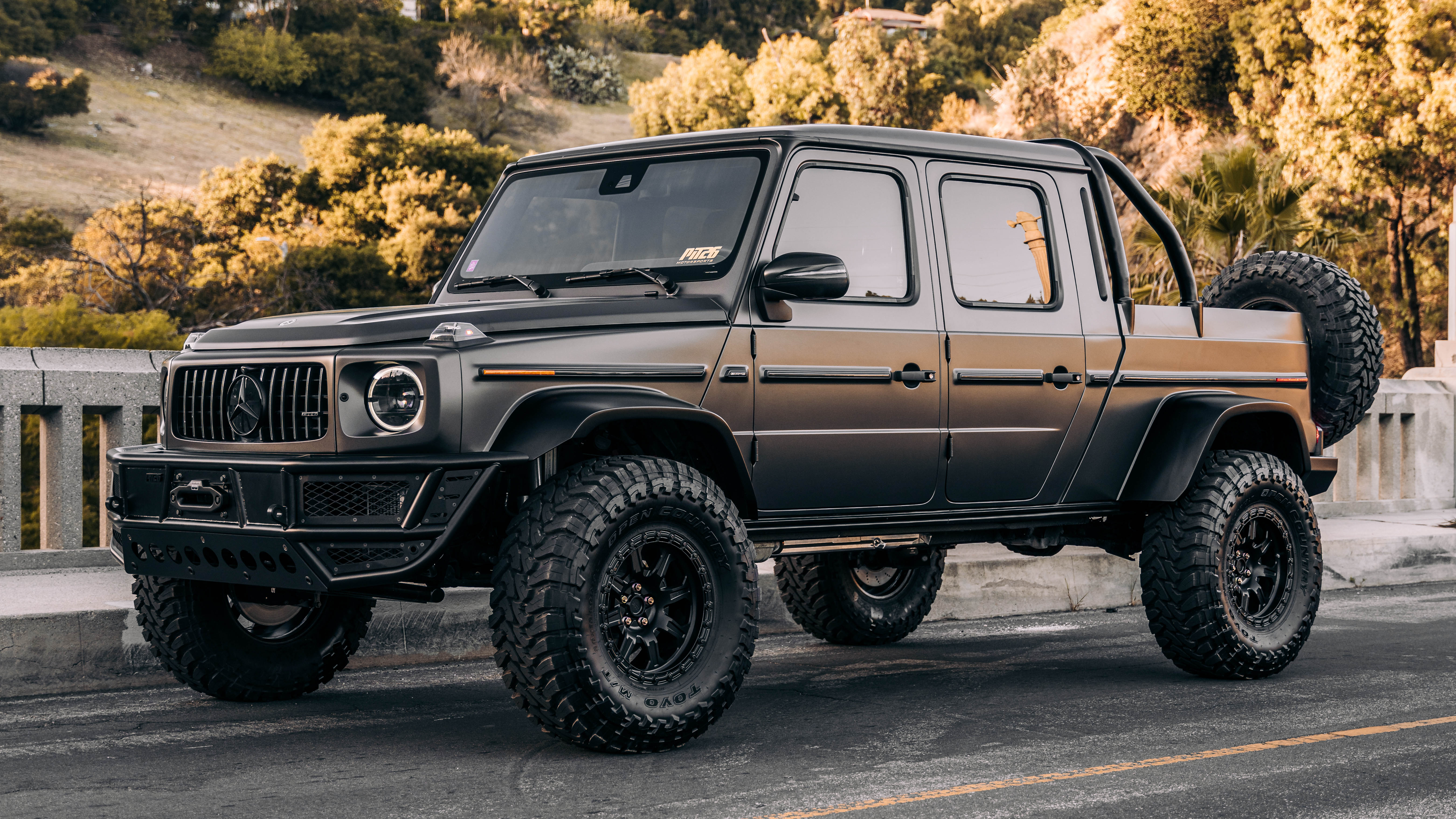 This is a $385,000 custom Mercedes-AMG G63 pickup