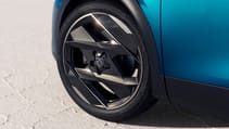Peugeot 408 alloy wheel detail