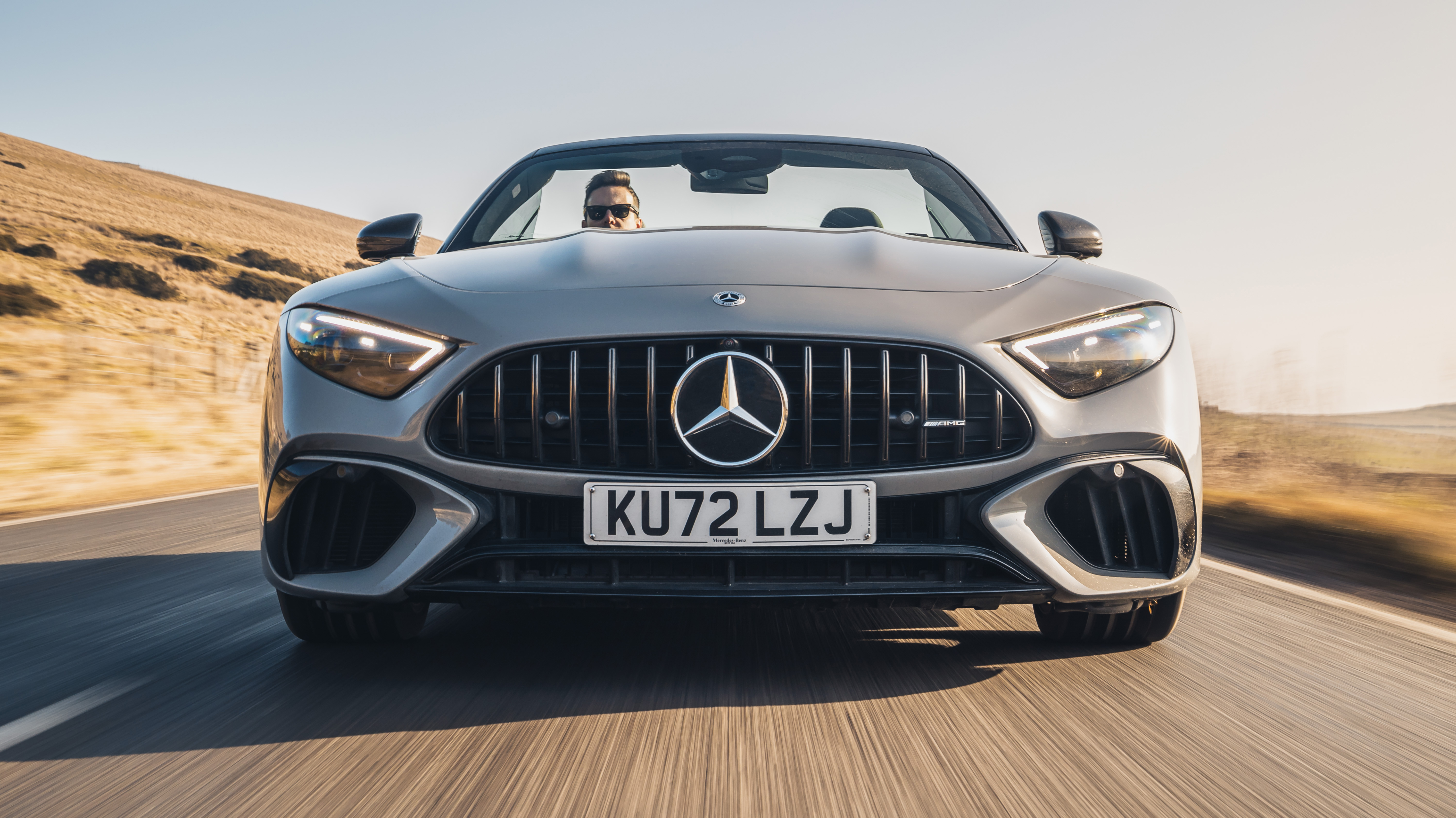 Installation Sui fysisk Mercedes-AMG SL63 review: is the 577bhp V8 drop-top 2023's most confusing  car? Reviews 2023 | Top Gear