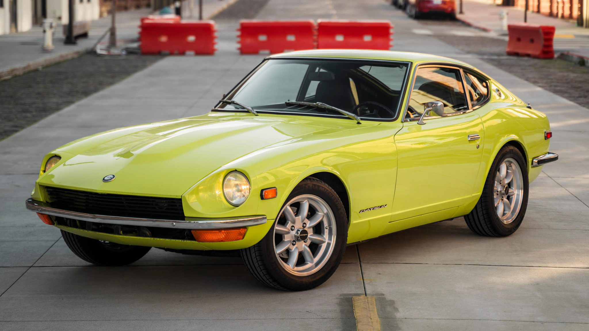 This modified Datsun 240Z just sold for over $120,000 | Top Gear This modified Datsun 240Z just sold for over $120,000 | Top Gear