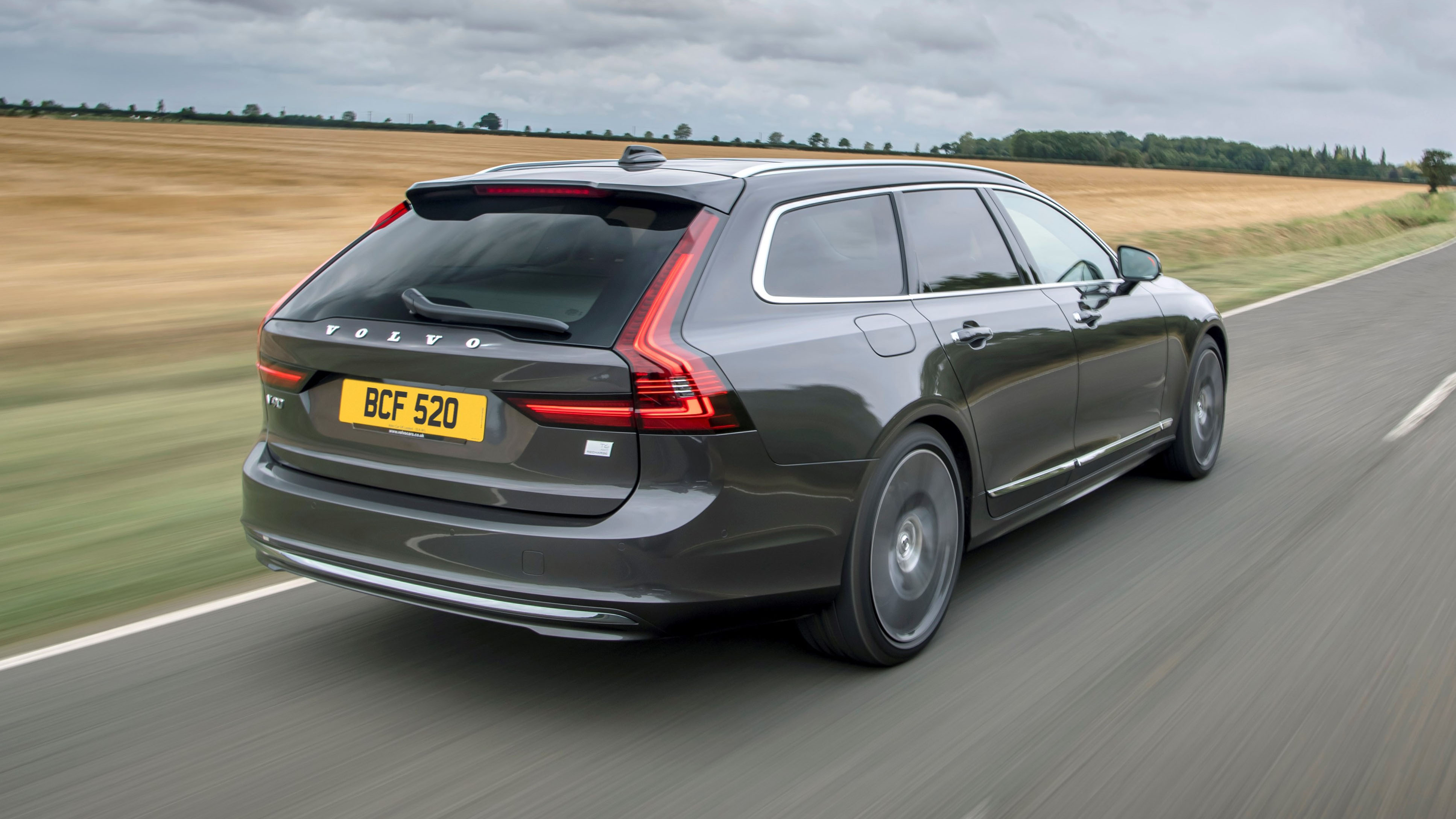 Volvo V90 Recharge T6 Ultimate review: a £70k plug-in hybrid estate Reviews  2024