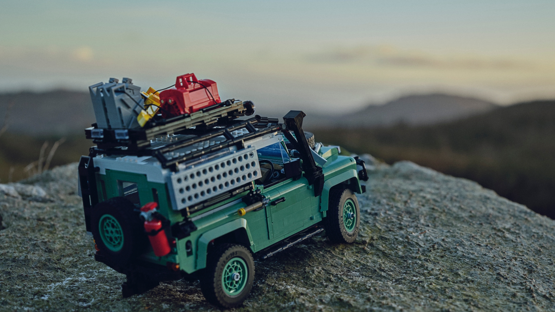 The classic Land Rover Defender 90 has been given the Lego treatment