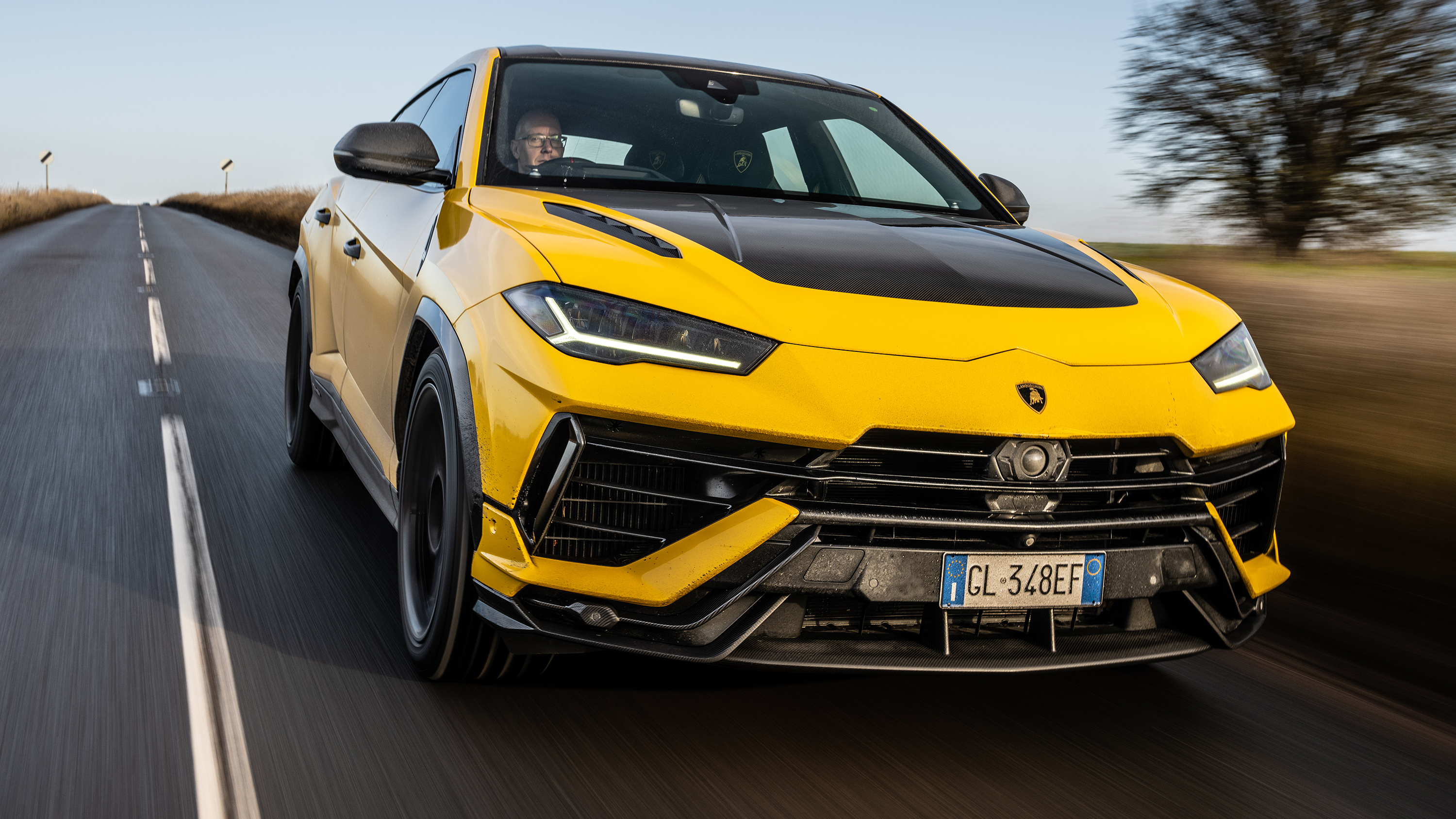 2023 Lamborghini Urus Review, Pricing, and Specs