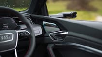Audi Q8 e-tron camera screen