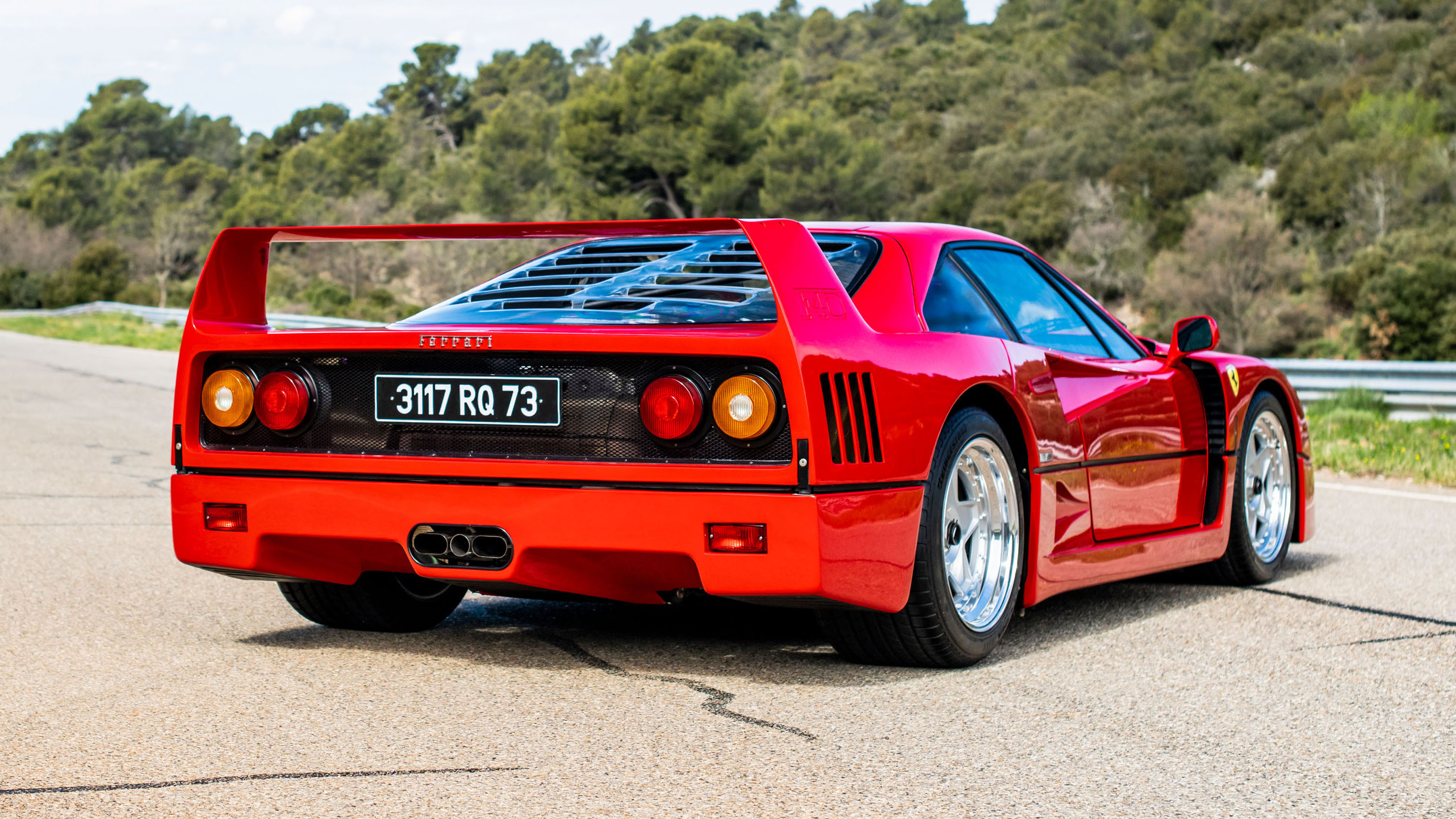 1990 Ferrari F40 once owned by F1 champion Alain Prost