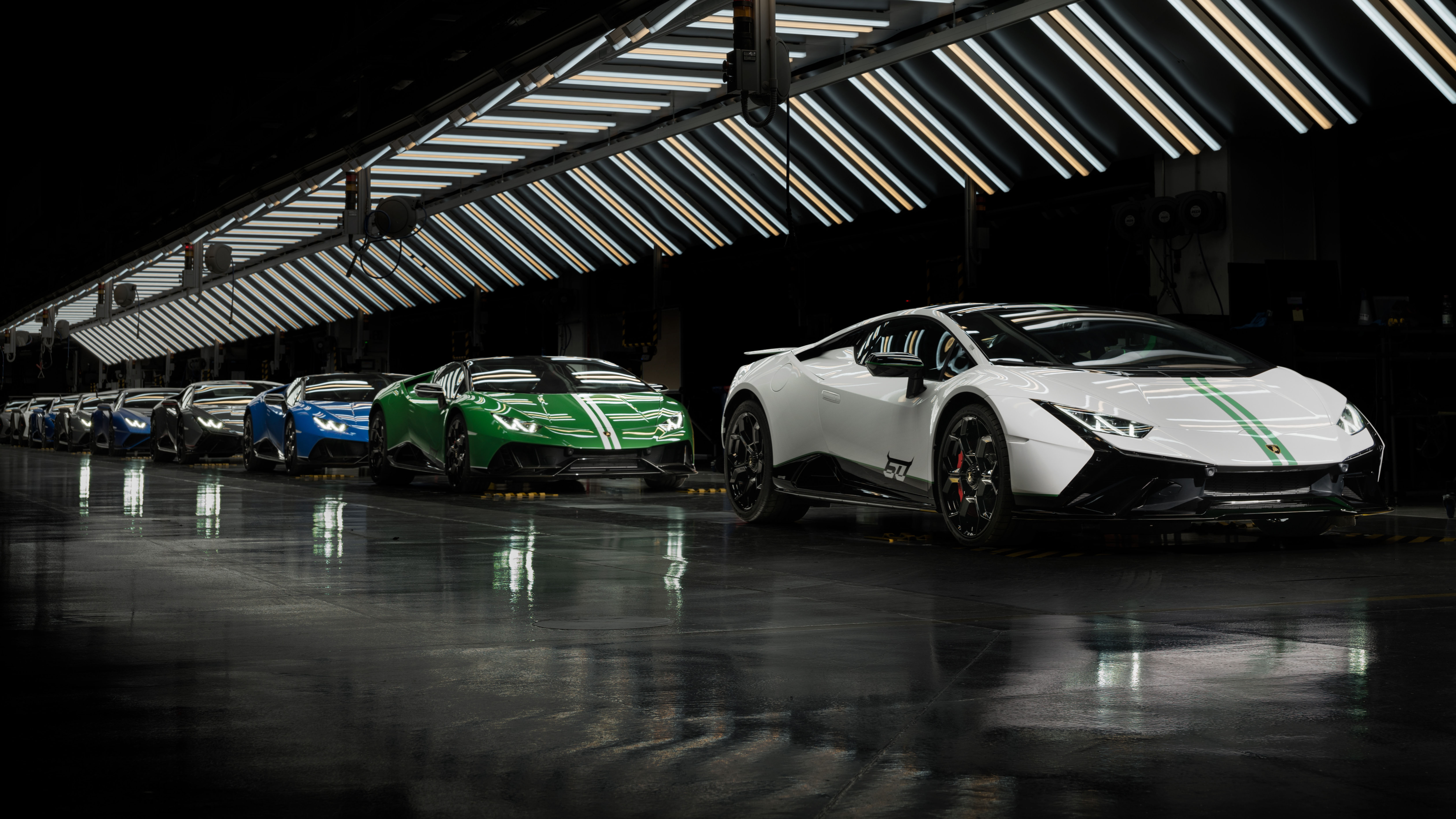 Lamborghini reveals three limited edition Huracáns to celebrate 60 years |  Top Gear