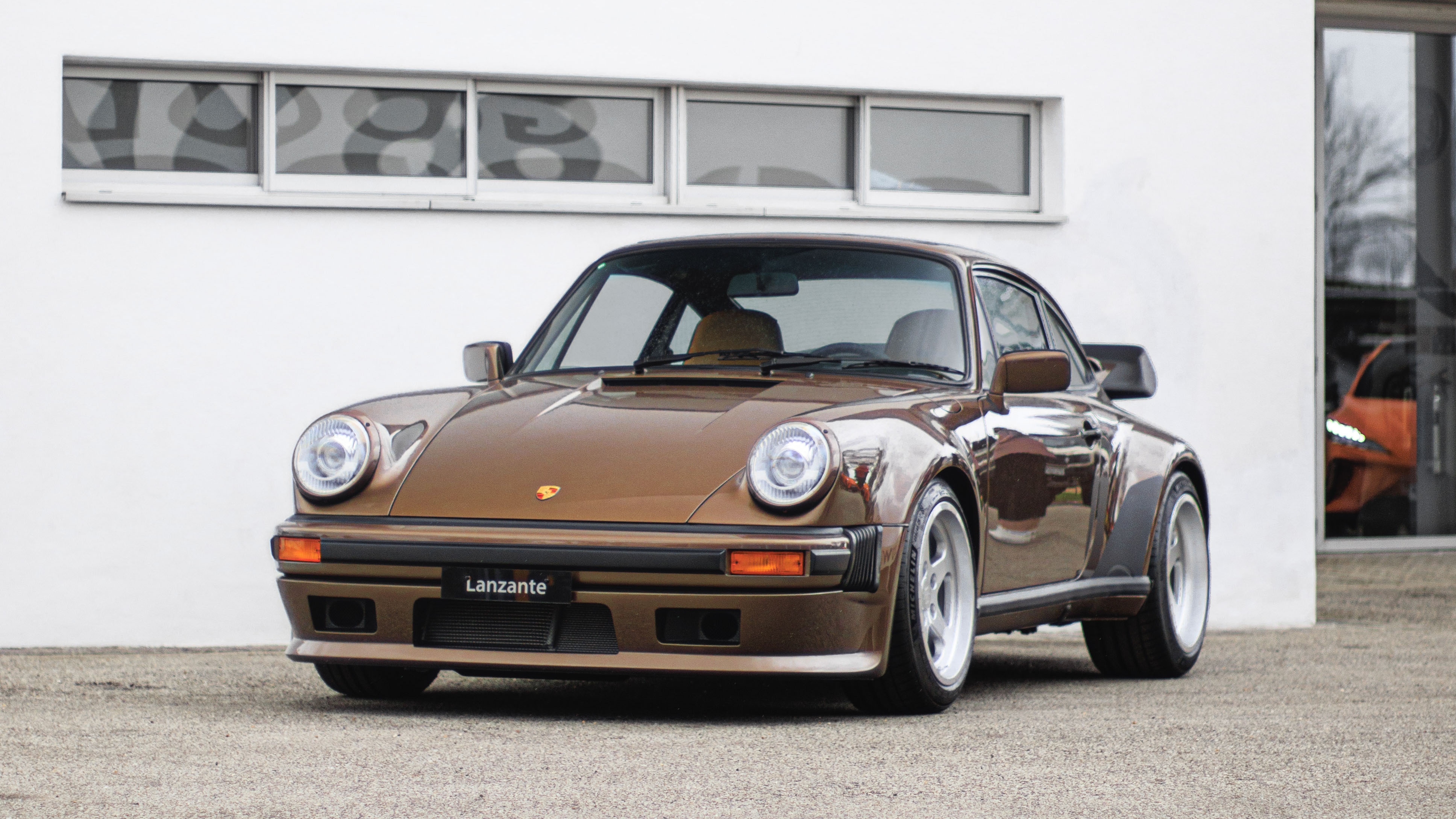 Lanzante tag heuer porsche 930 2025