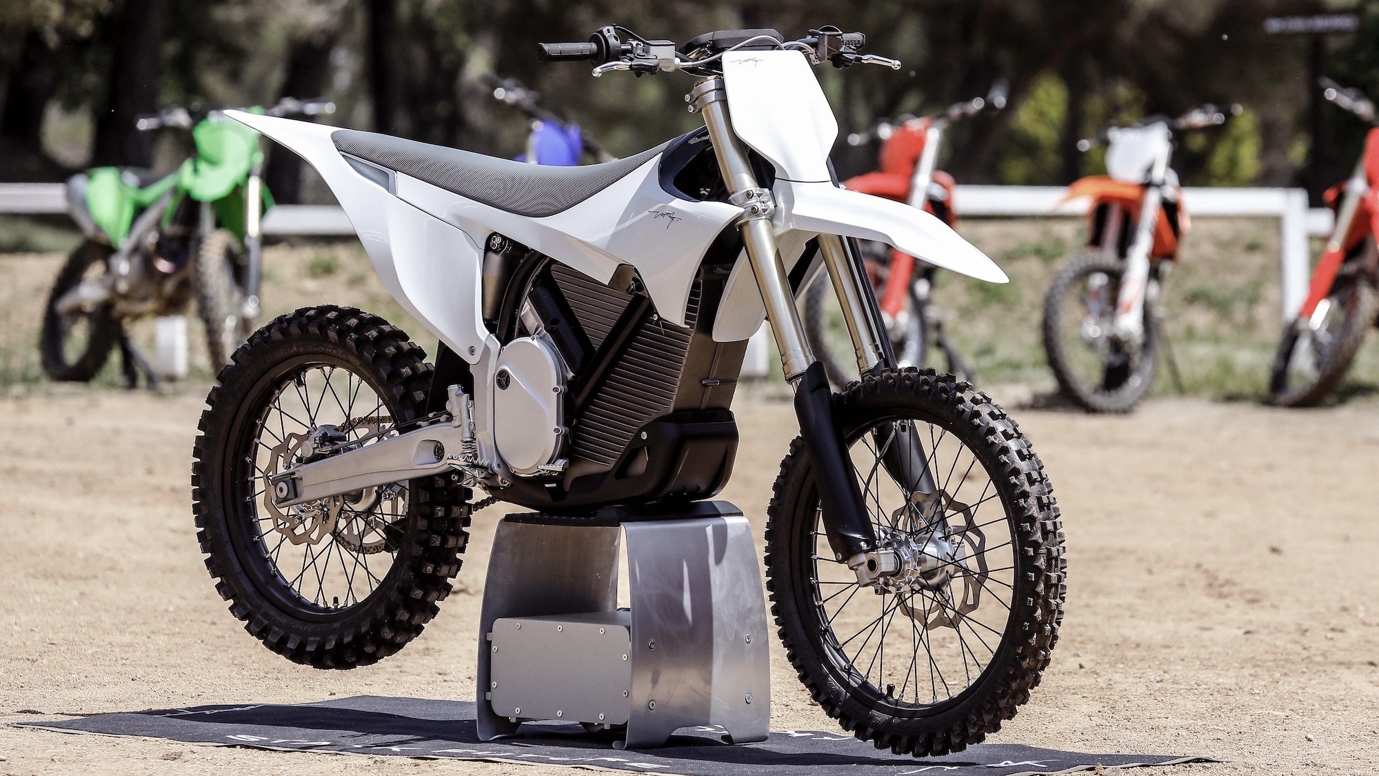 MCN guide: choosing an electric dirt bike in the UK