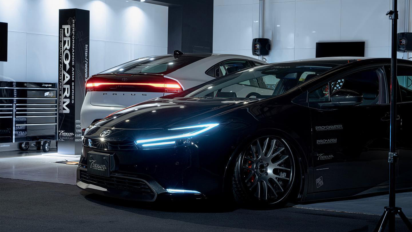 T-Demand modified Toyota Prius Top Gear