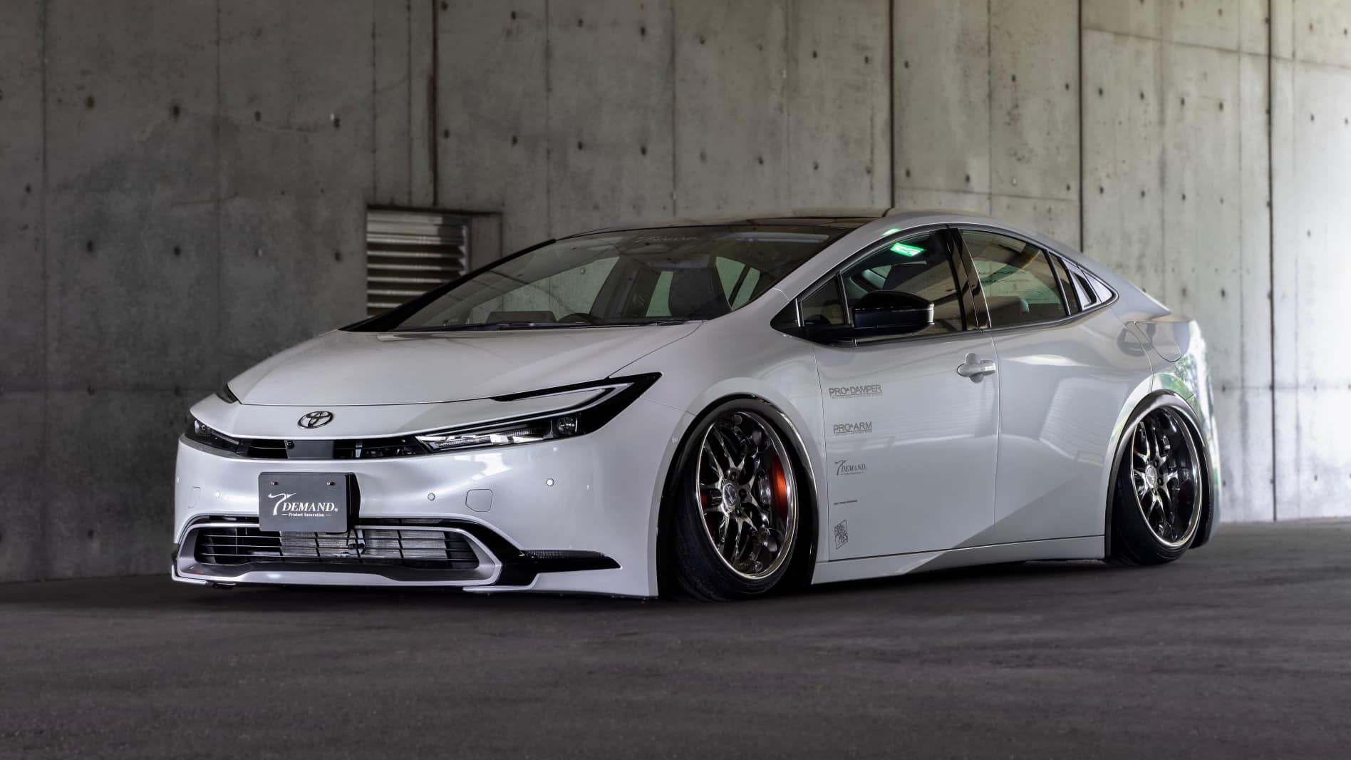 Cool looking prius discount