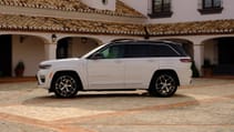 Jeep Grand Cherokee 4xe profile