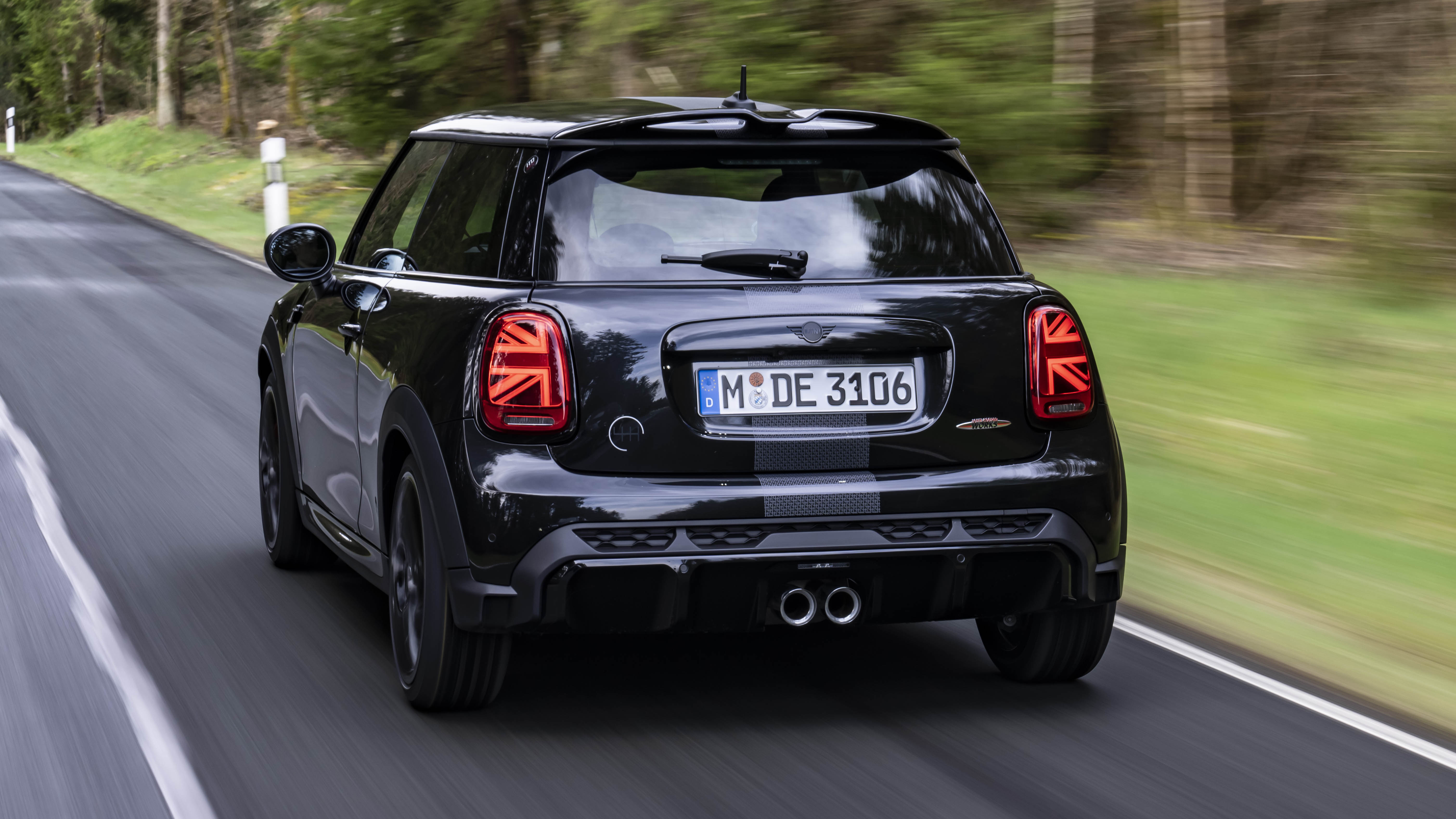 This new Mini John Cooper Works is a manual-only special edition