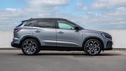 Renault Austral Review 2025 | Top Gear