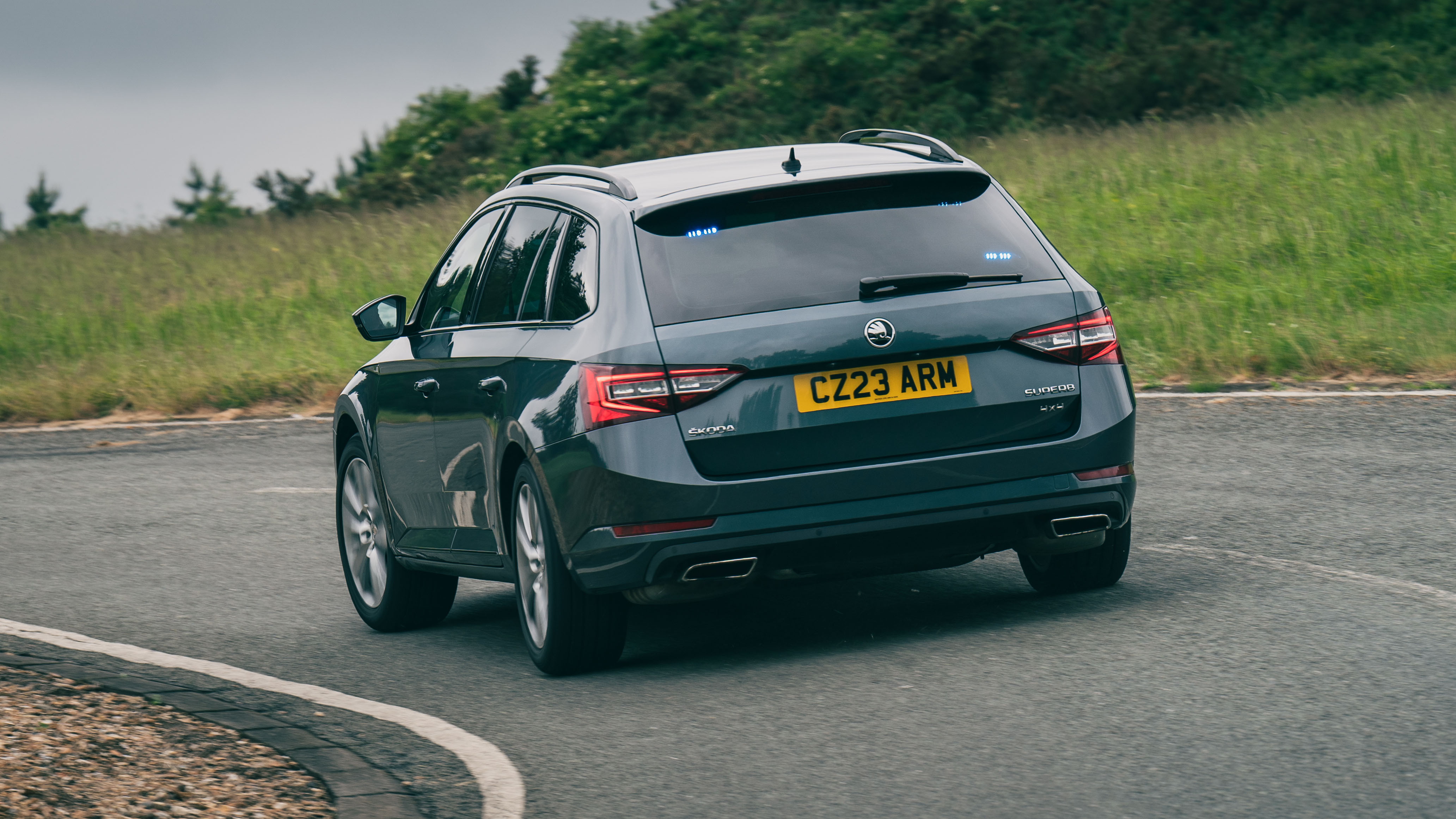Armoured Skoda Superb Top Gear 2023
