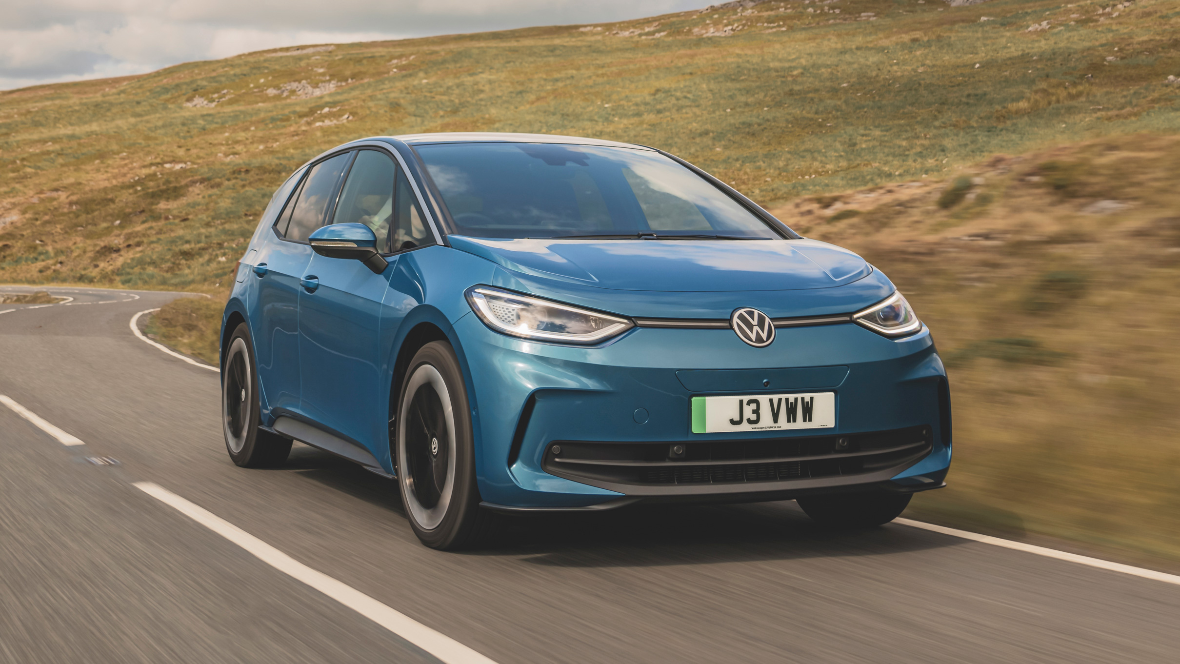 Volkswagen ID.3 Review 2023 Top Gear image