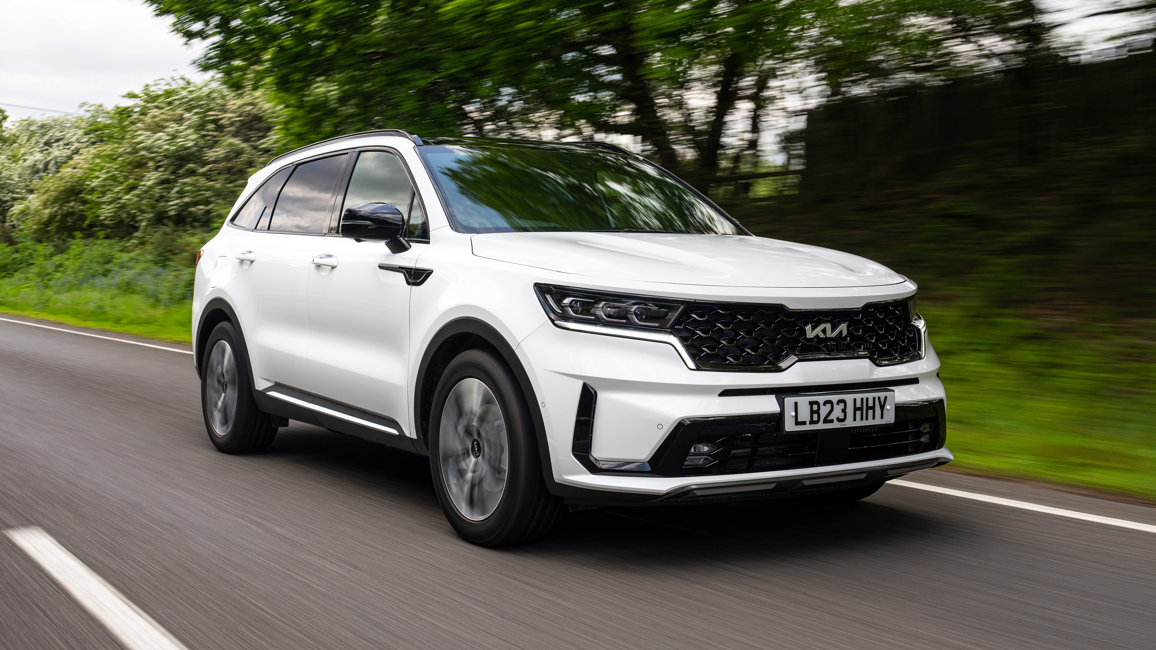 Kia Sorento front