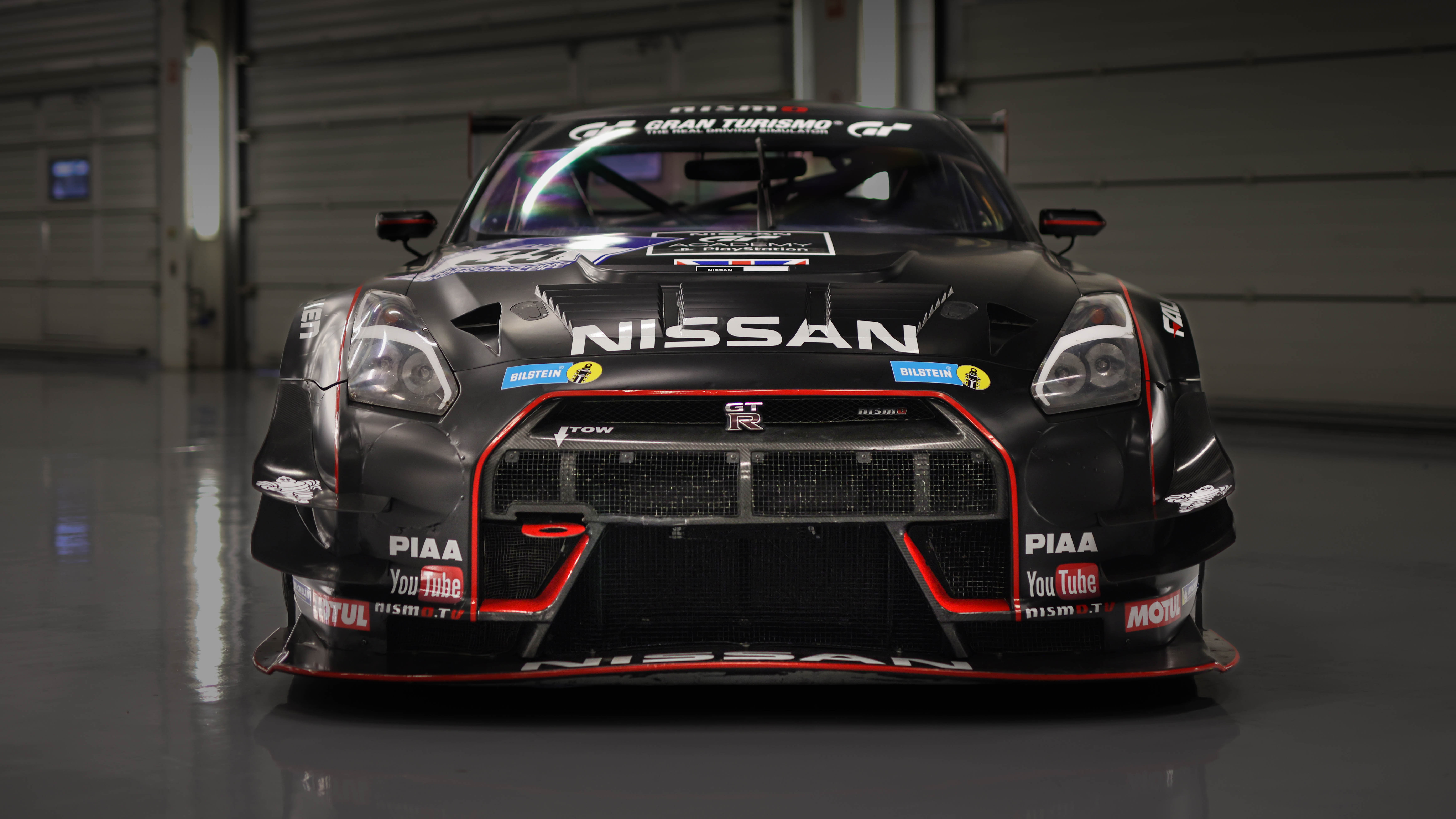 Racing Nissan GT-R R35 - Gran Turismo 5