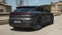 Porsche Cayenne Turbo E-Hybrid Top Gear