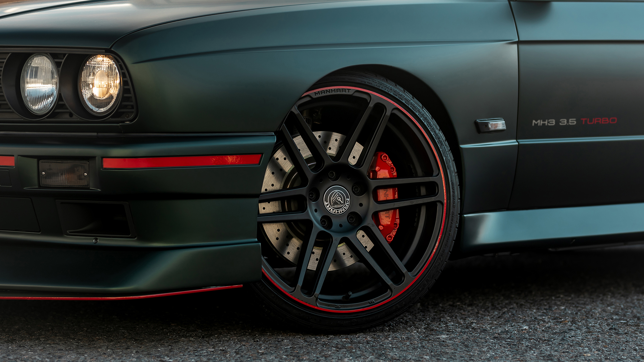 Manhart's Modified BMW M3 E30