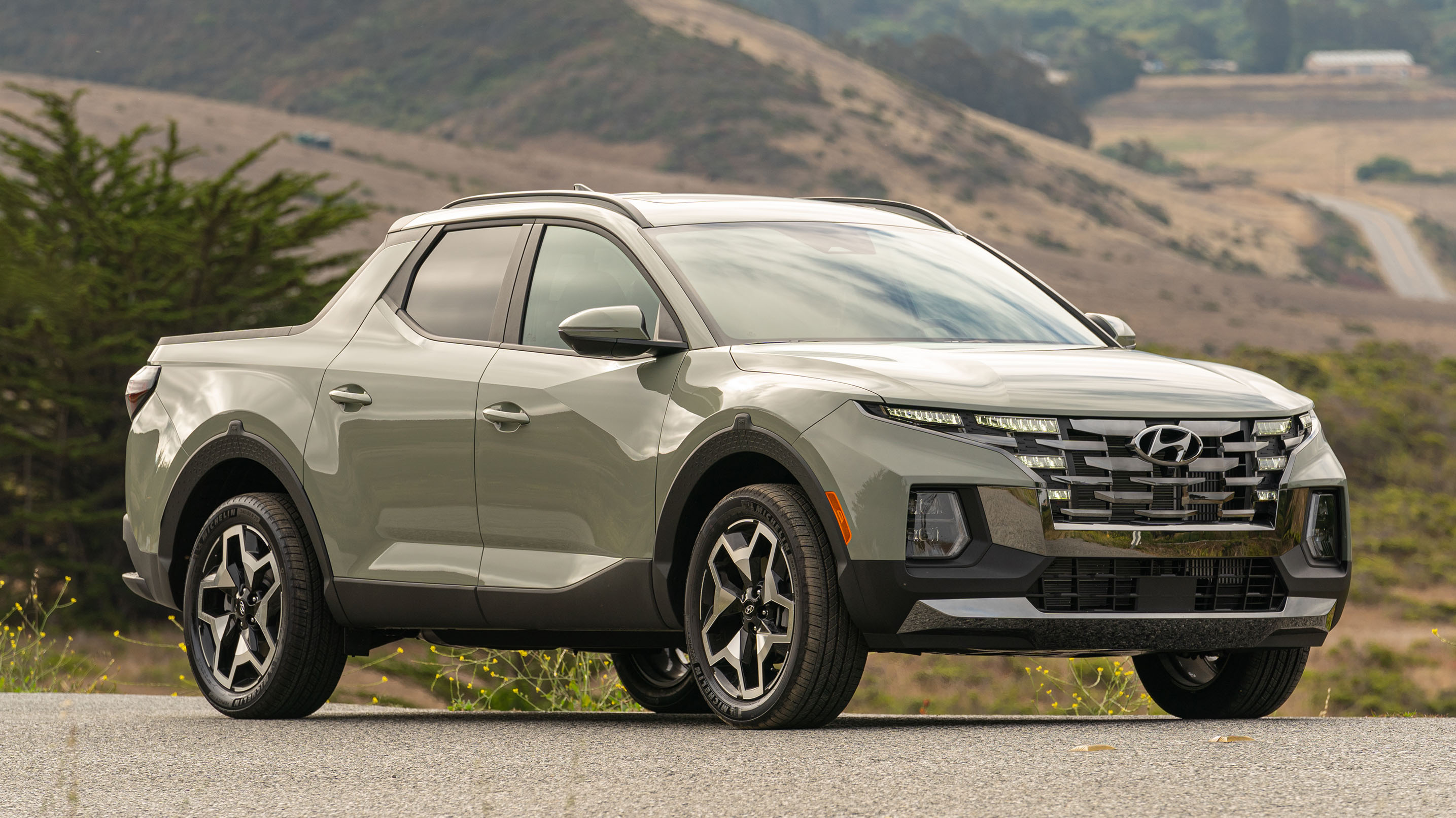 Buy Hyundai Santa Cruz Price, PPC or HP | Top Gear