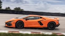 Lamborghini Revuelto profile