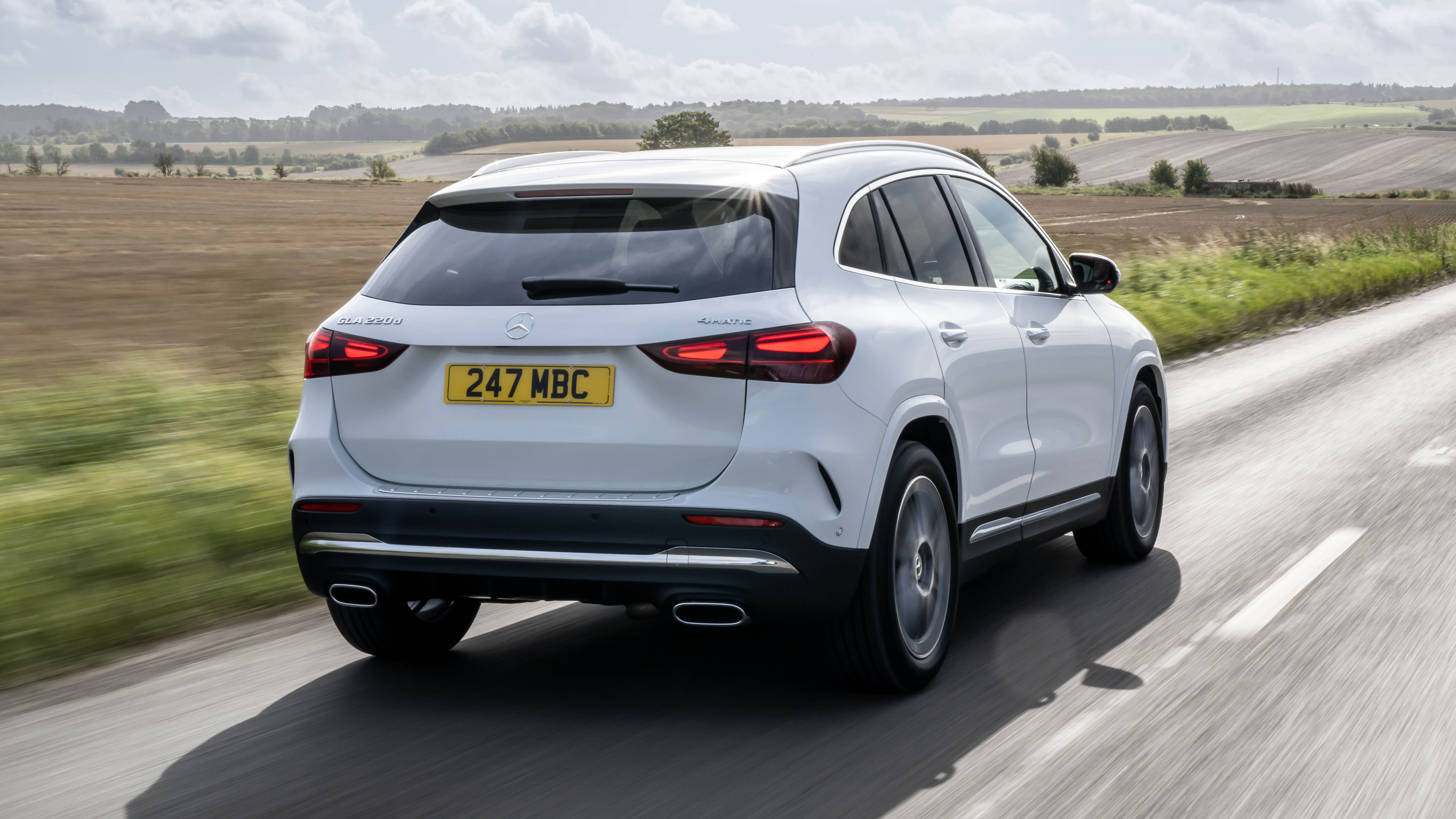 Mercedes-Benz GLA Interior Layout & Technology