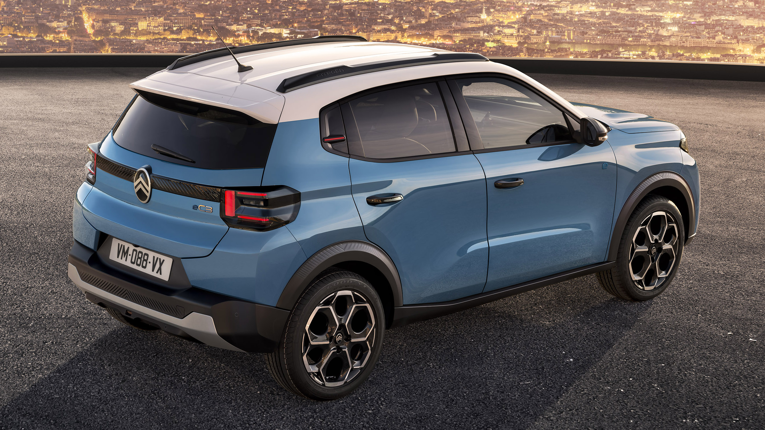 Boo, even the Citroen C3 is a crossover now: meet the electric e-C3