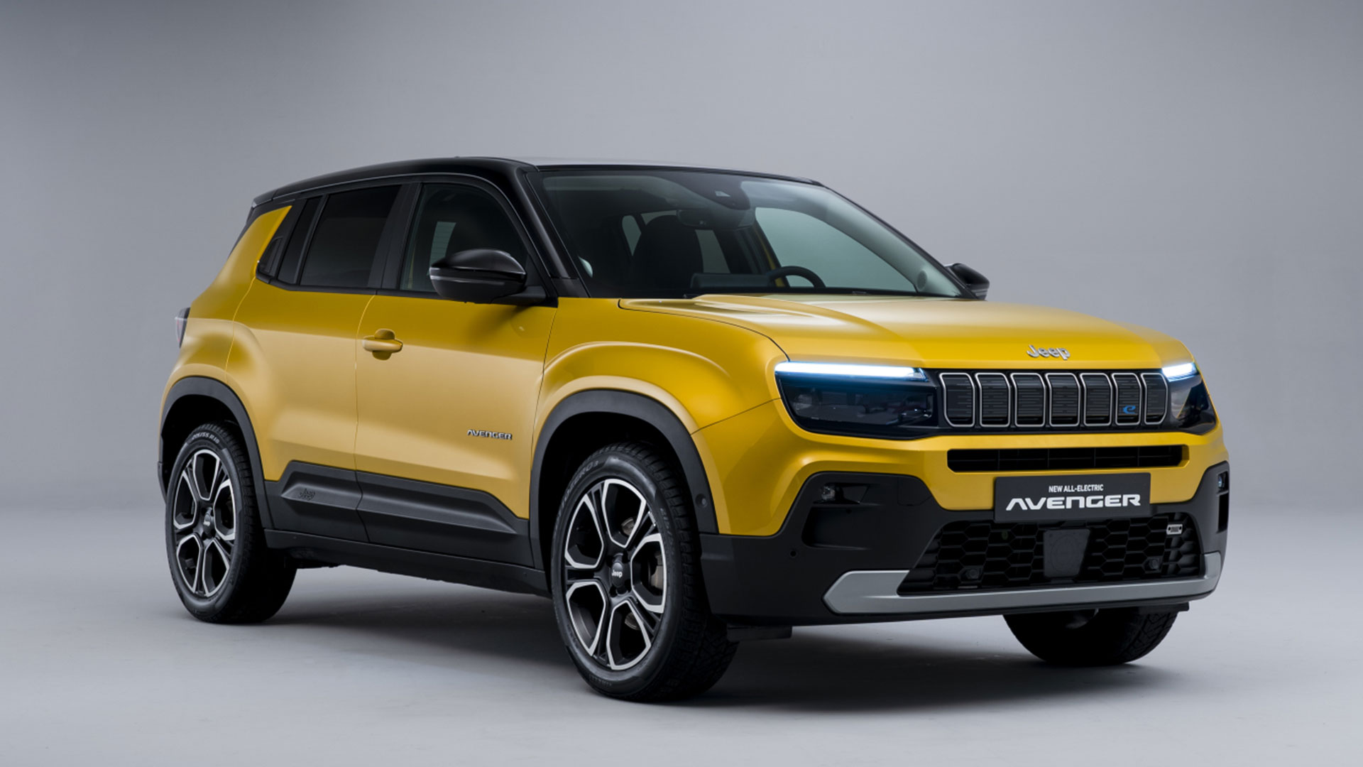 10 Best Boxy Cars & Square SUVs on the Market in 2023