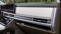 Hyundai Santa Fe dashboard