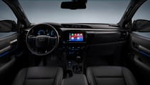 Toyota Hilux Hybrid 48V Top Gear
