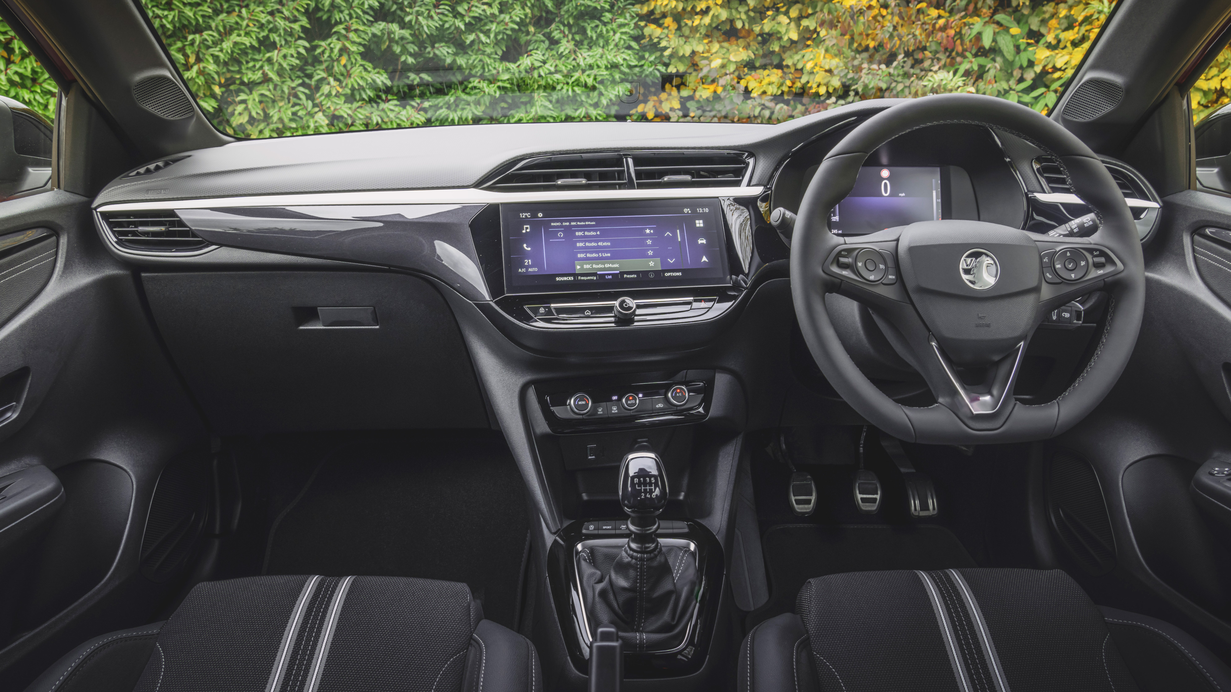 2020 Opel Corsa - INTERIOR 